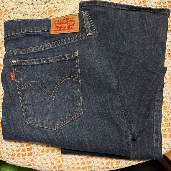 Levi’s 505 Straight Cut, Red Tag, Medium Dark Wash Jeans, Like New - Picture 9 of 13